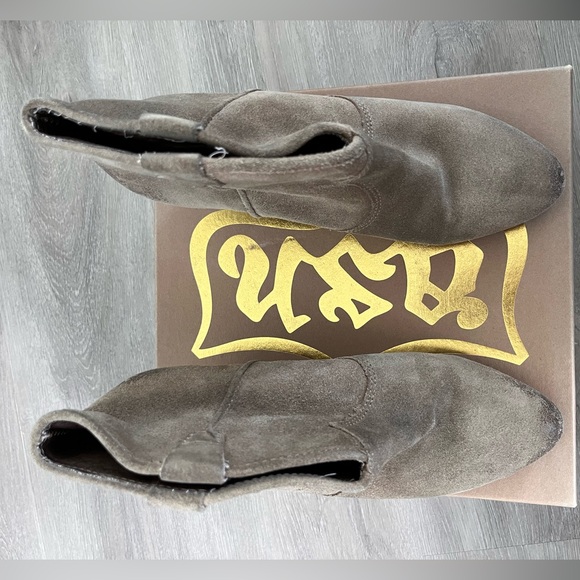 ASH beige suede heeled ankle boots - Picture 3 of 5